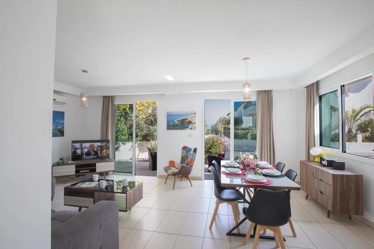 Katerina Luxury Villas Πρωταράς