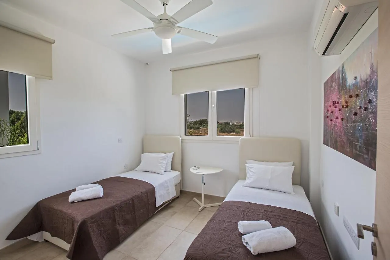 Katerina Luxury Villas Πρωταράς