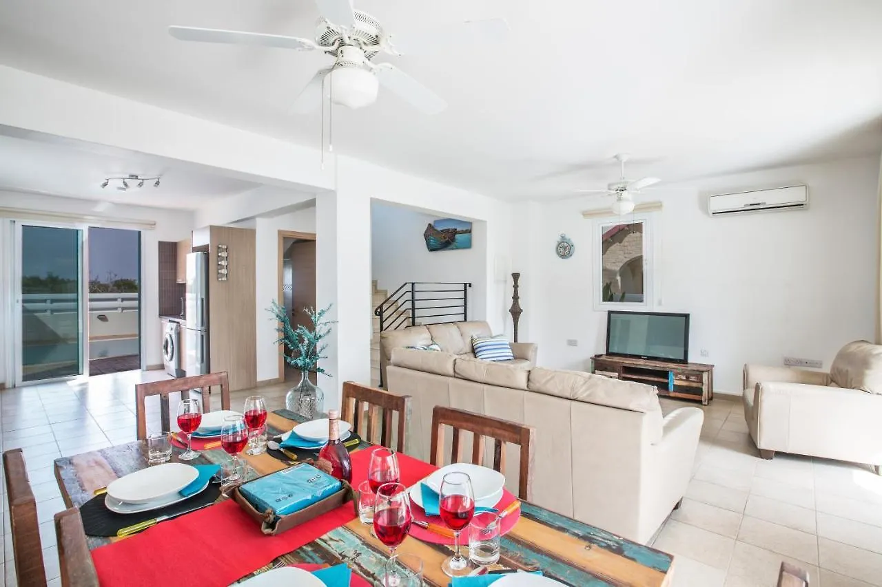 Katerina Luxury Villas Πρωταράς