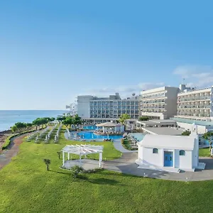 Pernera Beach Hotel